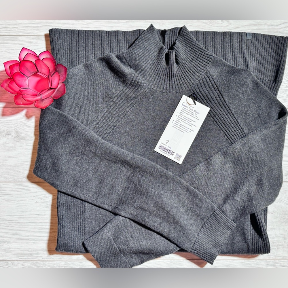 Lululemon Keep it Cozy Dress - Size 8 - Graphite Grey